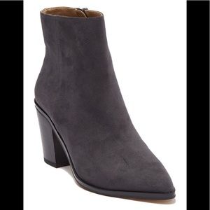 New 14TH & UNION Braxten Block Heel Bootie In Grey Charcoal size 10